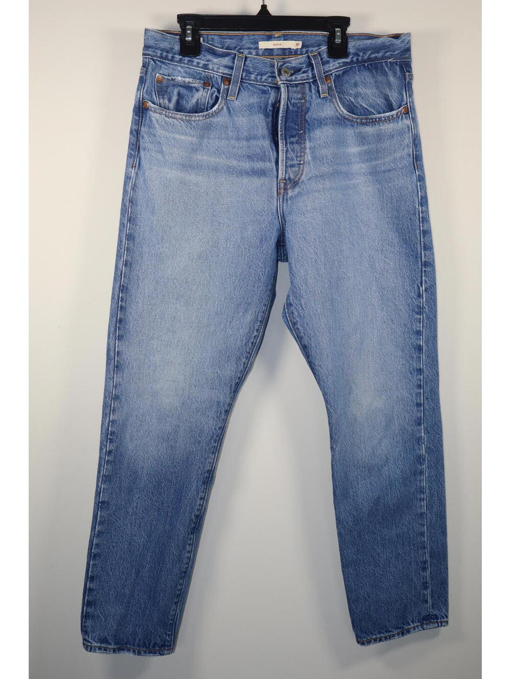 Levi’s wedgie button fly jeans size 30